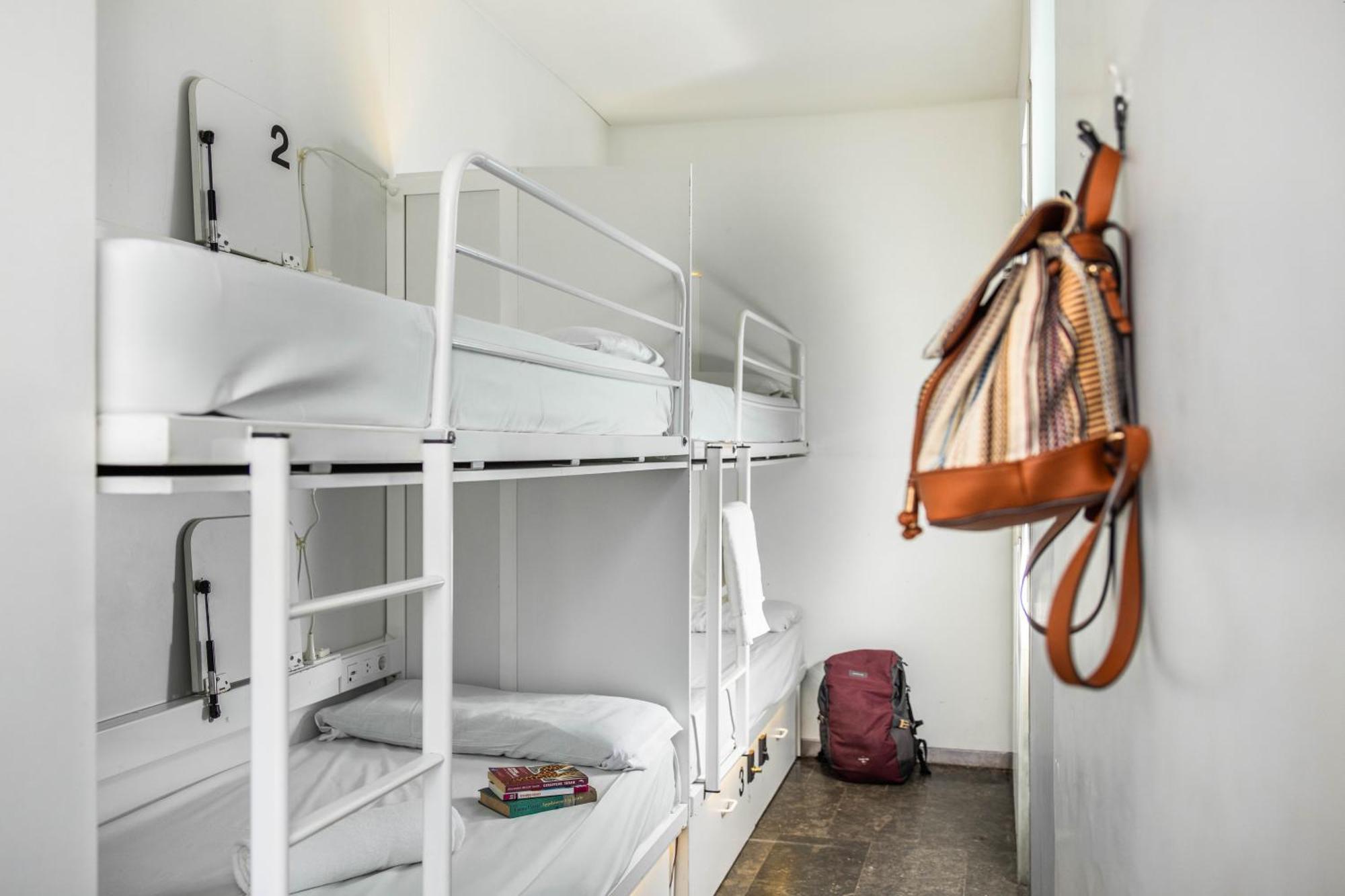 Urbany Hostel Bcn Go! Barcelona Buitenkant foto