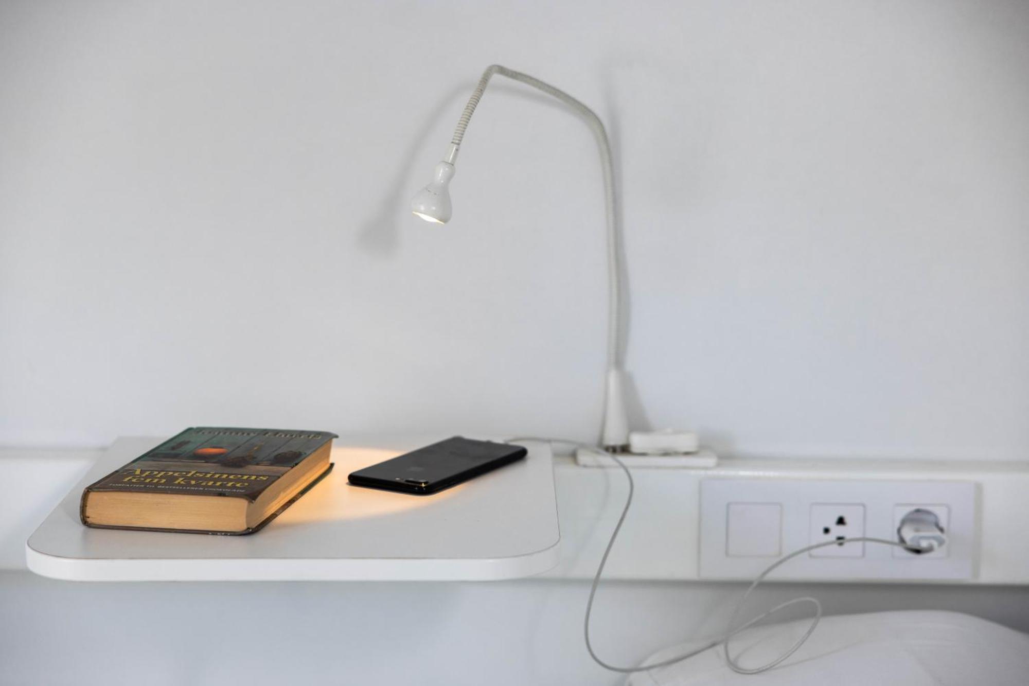 Urbany Hostel Bcn Go! Barcelona Buitenkant foto