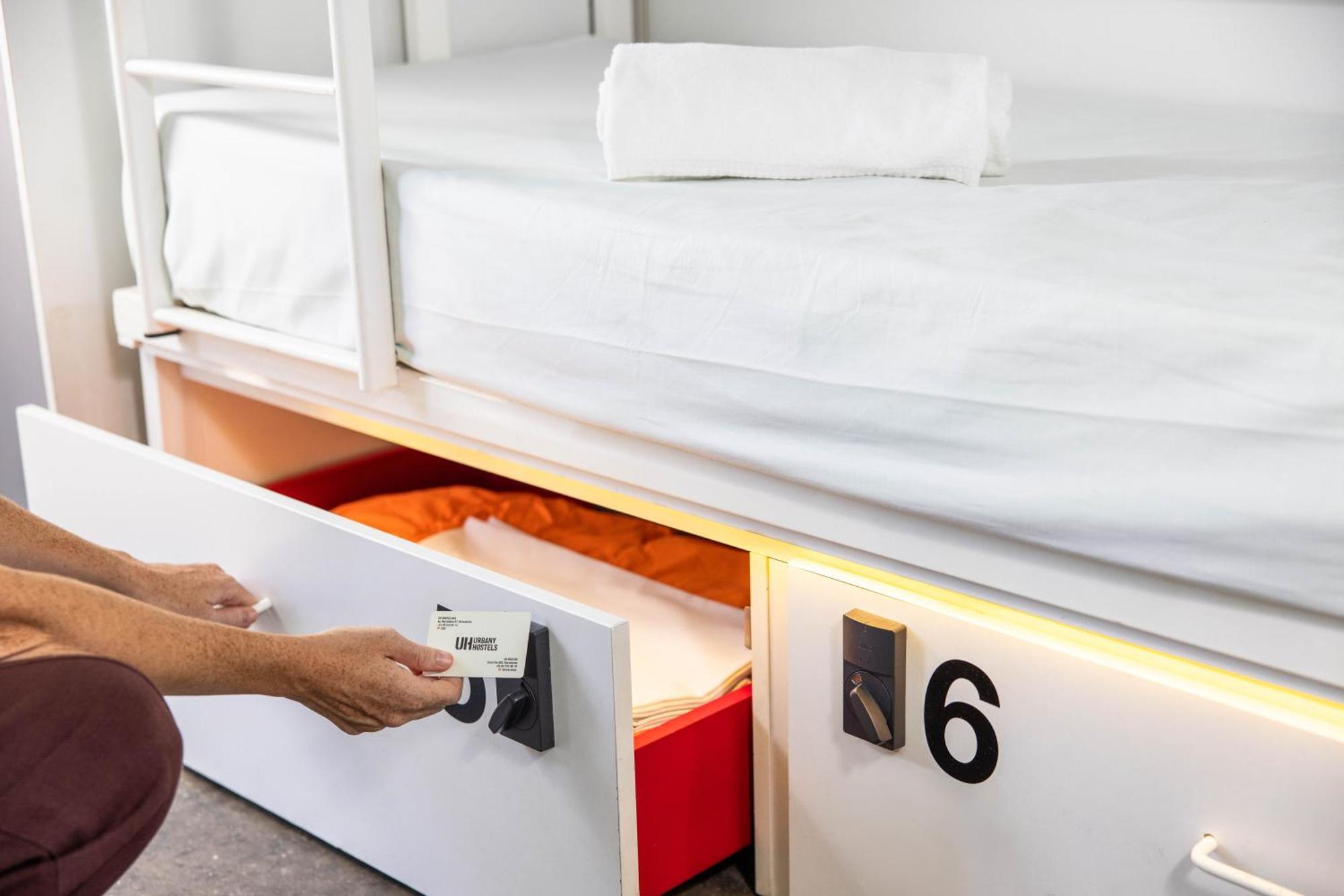 Urbany Hostel Bcn Go! Barcelona Buitenkant foto